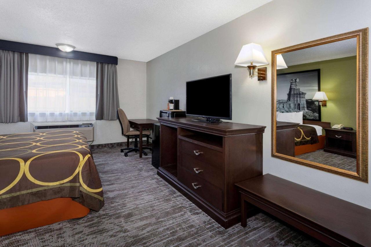Super 8 By Wyndham Amarillo Central Tx Экстерьер фото